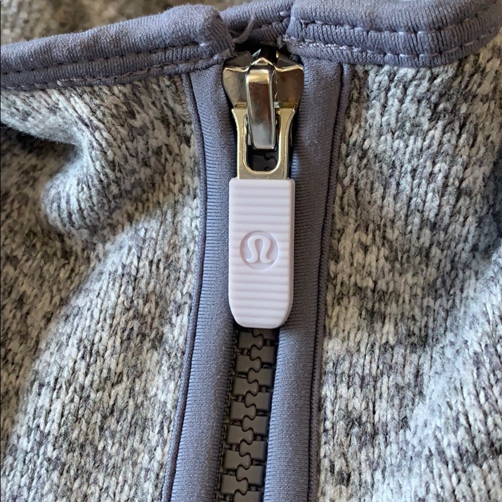 lululemon pull over - Picture 2 of 4
